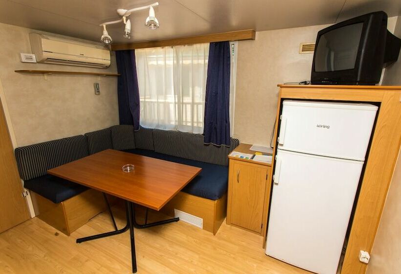 Дом 2 Спальни, Arena Stupice Camping Homes