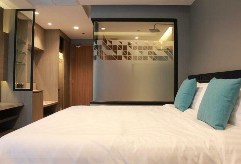 Номер Deluxe, The Crystal Hotel Buriram   Formerly X2 Vibe Buriram
