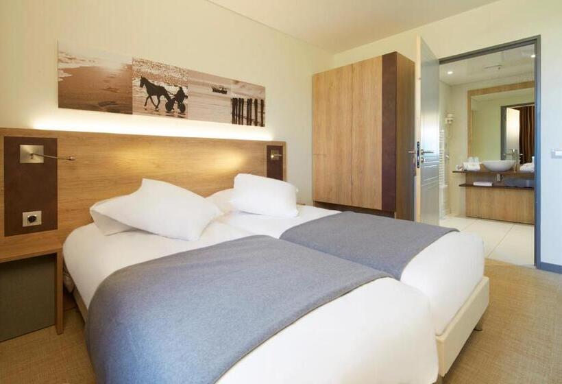 Апартаменты 1 Спальня с Видом, Kyriad Prestige Residence & Spa Cabourg Dives Sur Mer