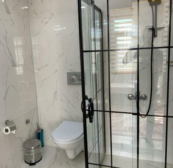 اتاق استاندارد سه نفره, Stylish Hotel Old City