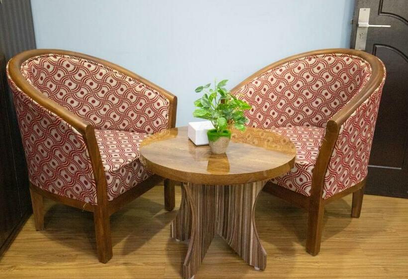 اتاق لوکس, Siddhartha Hotel Grand City