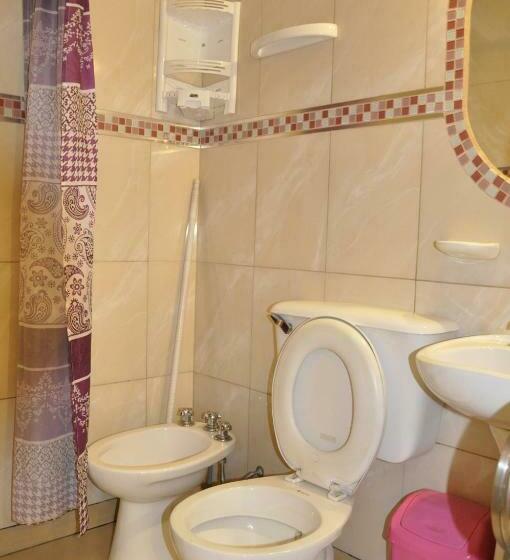 Номер Стандарт Совместная Ванная, Hostel Copacabana La Quiaca