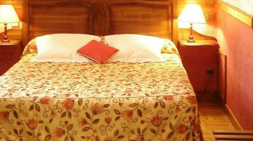 Номер Стандарт, Château La Fleunie  Hôtel Et Restaurant