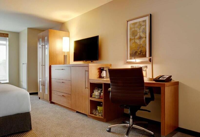 Номер Стандарт Адаптированный для Инвалидов, Hyatt Place Arlington Courthouse