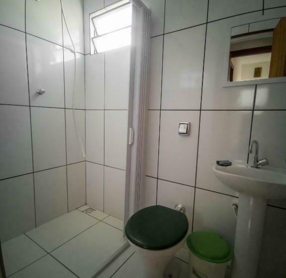 이코노미 룸, Casa Do Juá