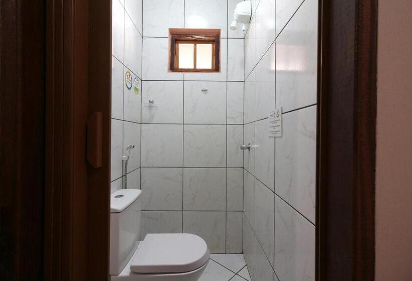스위트, Hostel Rua Direita Pirenópolis