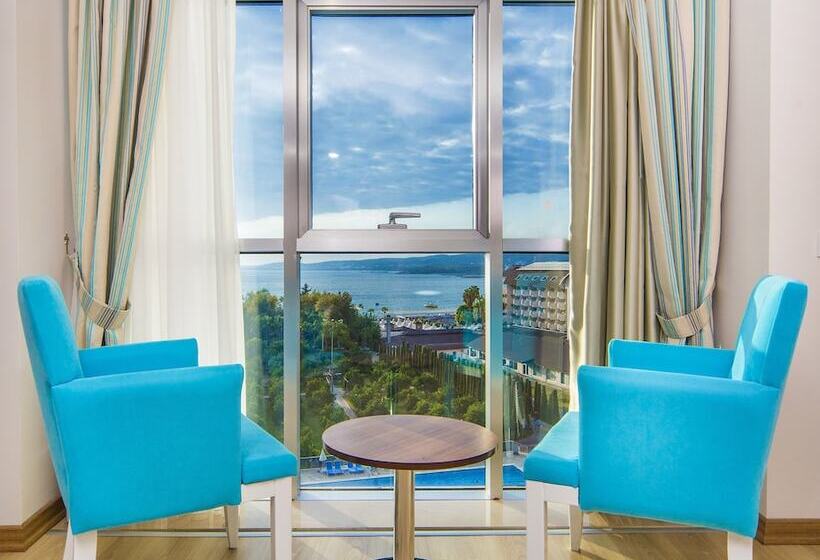 Люкс с гидромассажем, Lonicera Resort & Spa