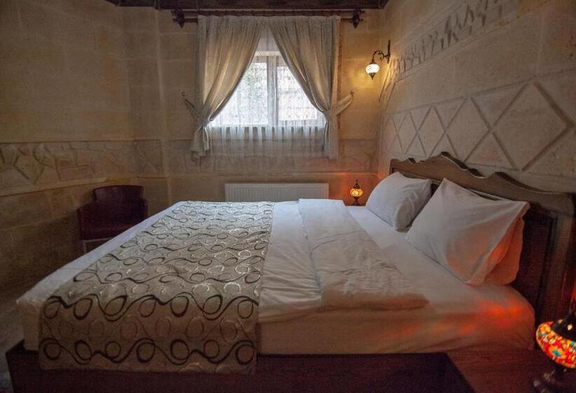 اتاق اکونومی, Peace Stone House
