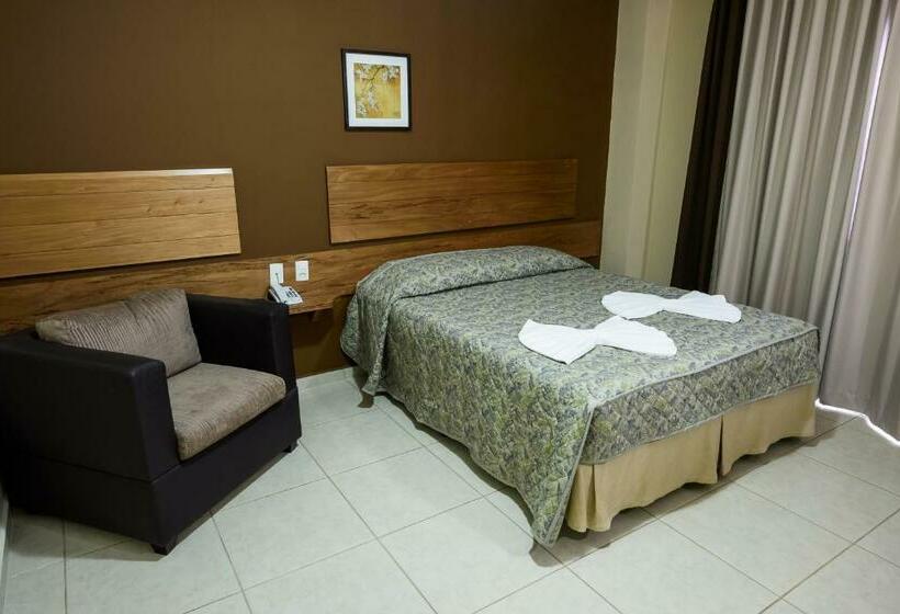 Quarto Estandar, Prisma Plaza