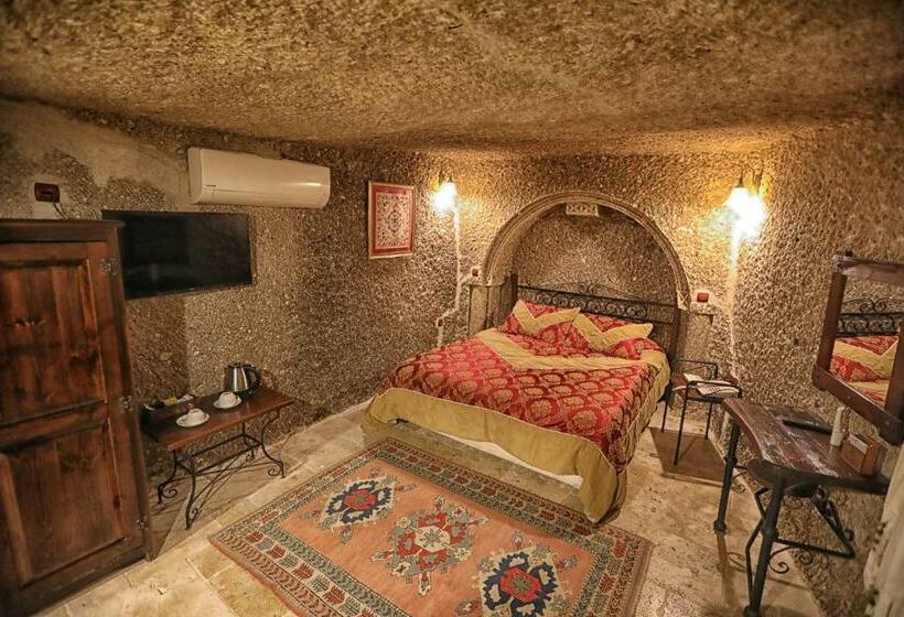 اتاق استاندارد, Century Cave