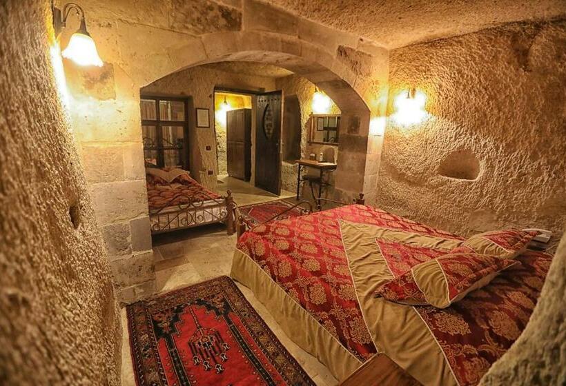 اتاق استاندارد چهار تخته, Century Cave