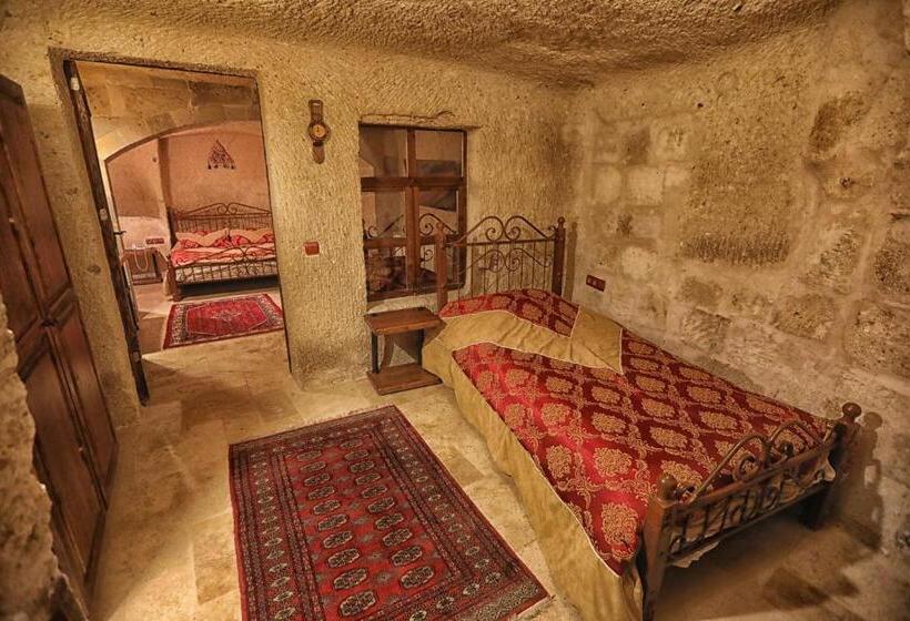 اتاق استاندارد چهار تخته, Century Cave
