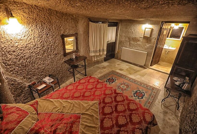 اتاق استاندارد, Century Cave