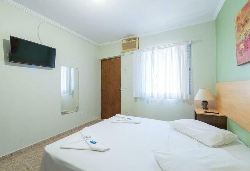 StandaardKamer, Venice Ubatuba