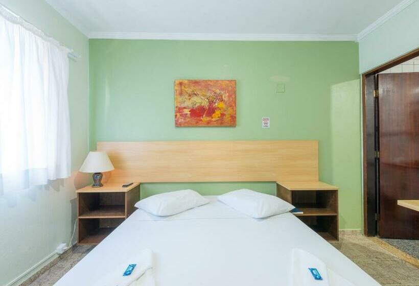 StandaardKamer, Venice Ubatuba