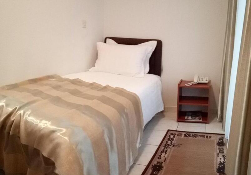 اتاق یک تخته با تراس, Villa Kruna Lux