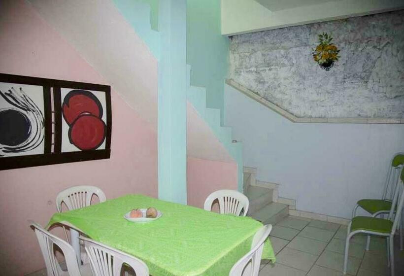 اتاق استاندارد سه نفره, Brazil Inn Hostel Club