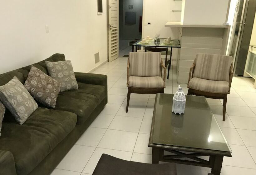 Апартаменты 1 Спальня Нижний Этаж, Beach Living, Frente Mar, 400m Do B Park