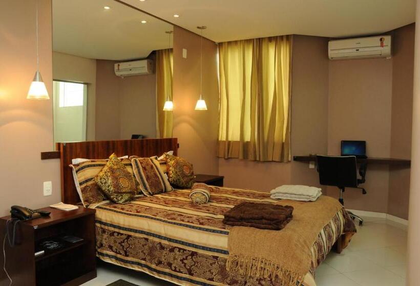 자쿠지 스위트, Ouro Cerrado Palace