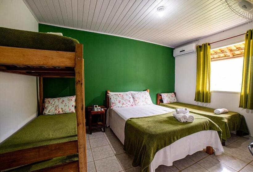 디럭스 패밀리 룸, Pousada Cantinho Do Sossego Paraty Tem Piscina Com Vista Pra Montanha, Salão De Jogos, Café Da Manhã
