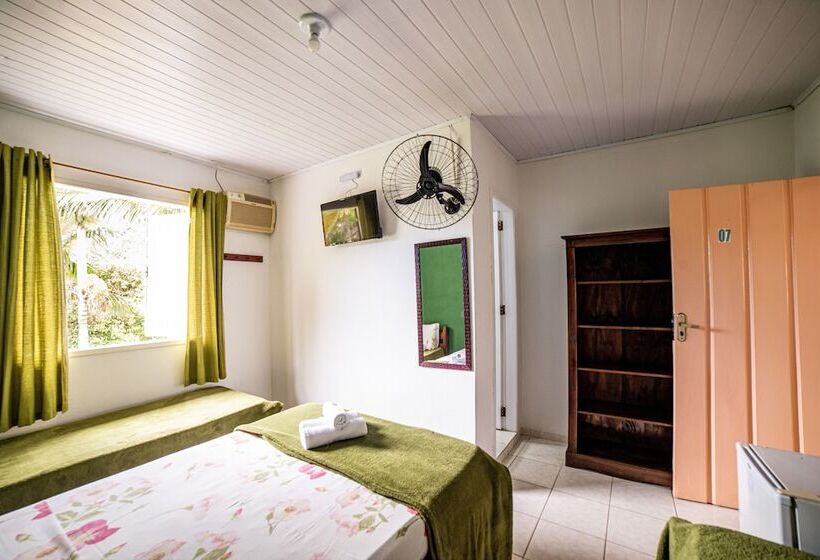 4인용 스탠다드 룸, Pousada Cantinho Do Sossego Paraty Tem Piscina Com Vista Pra Montanha, Salão De Jogos, Café Da Manhã