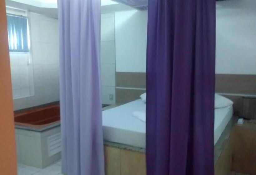 סוויטה דלוקס, Classic Hotel E Motel