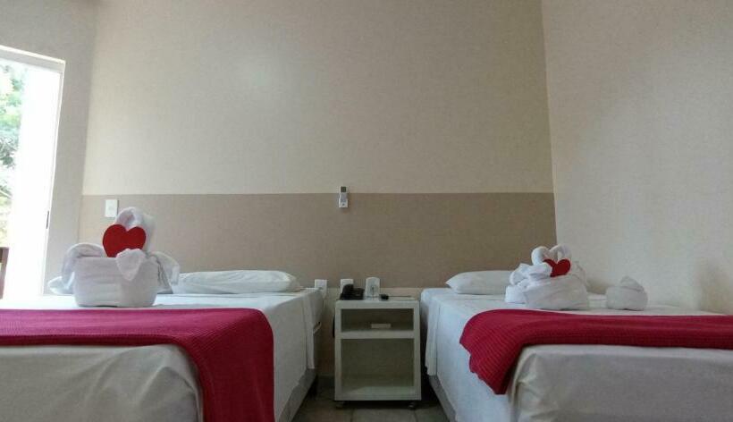 کلبه ییلاقی, Caldas Park & Hotel Caldas Novas