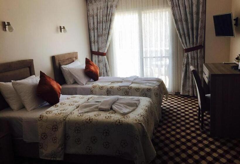 Номер Deluxe, Rose Garden Boutique
