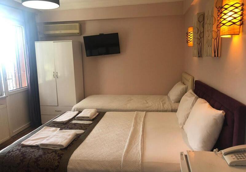 سوییت با چشم‌انداز دریا, Yesim Suites