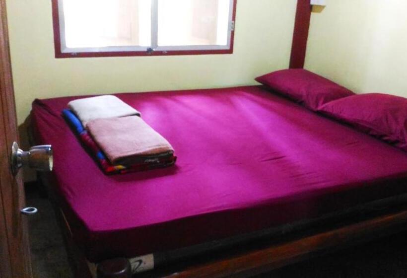 스탠다드 방갈로 침실 2개, Golden Beach Resort Koh Phangan
