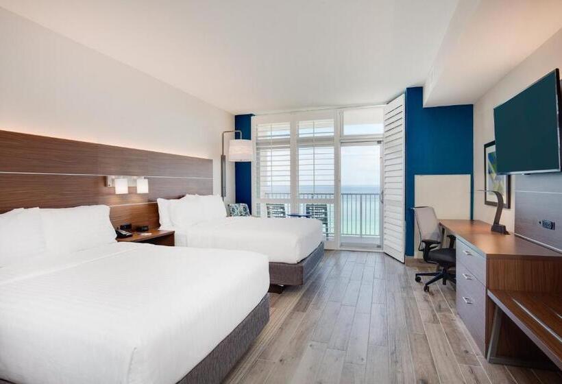 Люкс с Балконом, Holiday Inn Express & Suites Panama City Beach Beachfront, An Ihg
