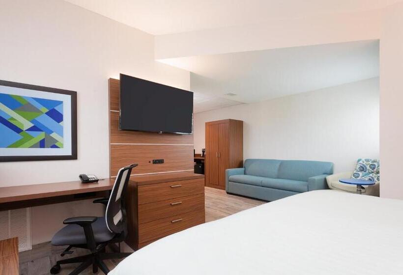 Номер Стандарт Кровать Кинг Адаптированный для Инвалидов, Holiday Inn Express & Suites Panama City Beach Beachfront, An Ihg