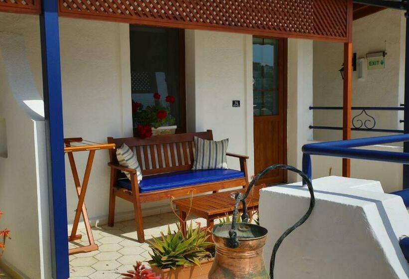 Standard Room, Uzhan Beach
