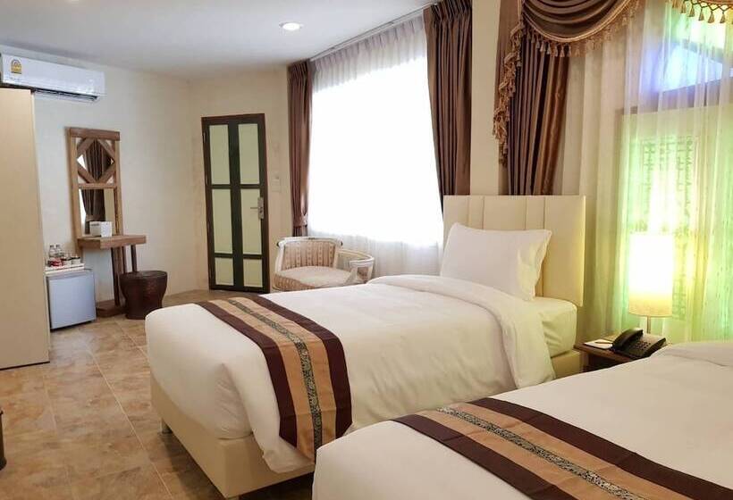 Номер Superior, Chuchaiburi Sri Amphawa
