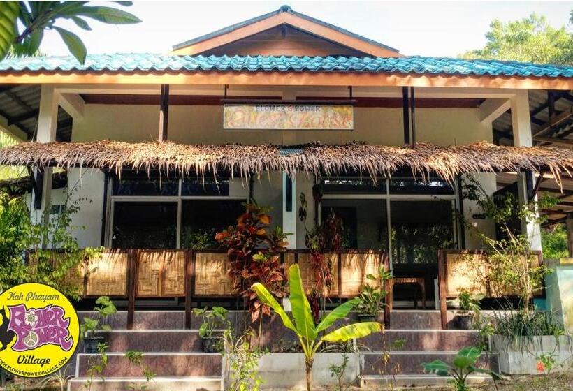 اتاق استاندارد با تخت بزرگ, Flower Power Farm Village