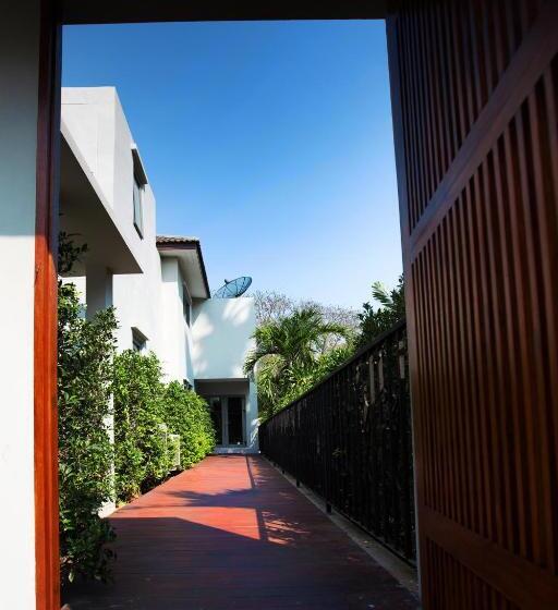 ویلا پریمیوم 1 خوابه, Villa Navin