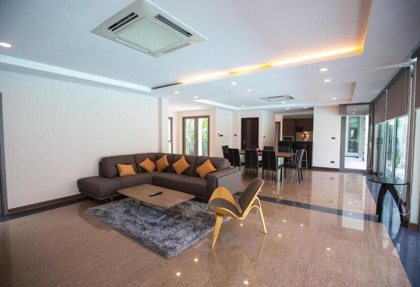 ویلا پریمیوم 1 خوابه, Villa Navin