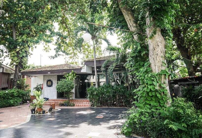 ویلای 1 خوابه با چشم‌انداز دریا, Villa Navin