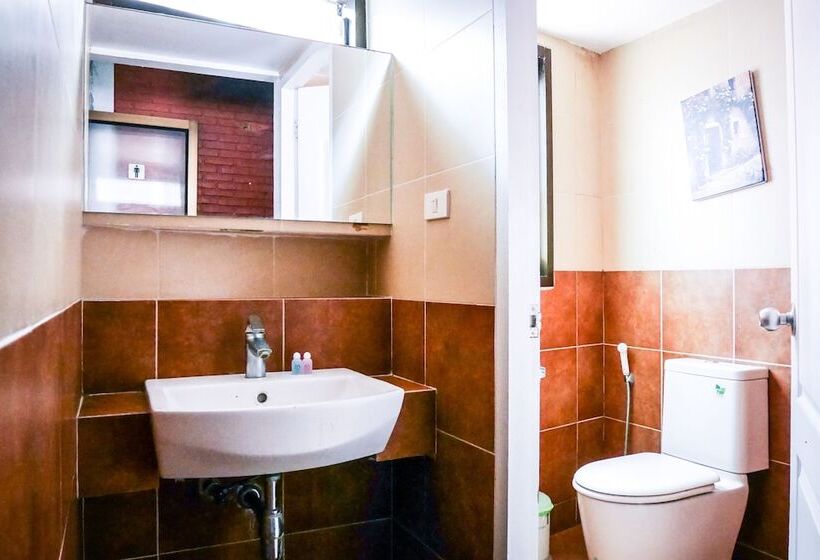 ویلای 1 خوابه با چشم‌انداز دریا, Villa Navin