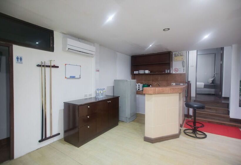 ویلای 1 خوابه با چشم‌انداز دریا, Villa Navin