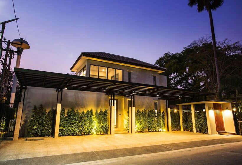 ویلا پریمیوم 1 خوابه, Villa Navin