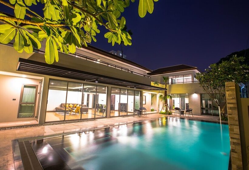 ویلا پریمیوم 1 خوابه, Villa Navin