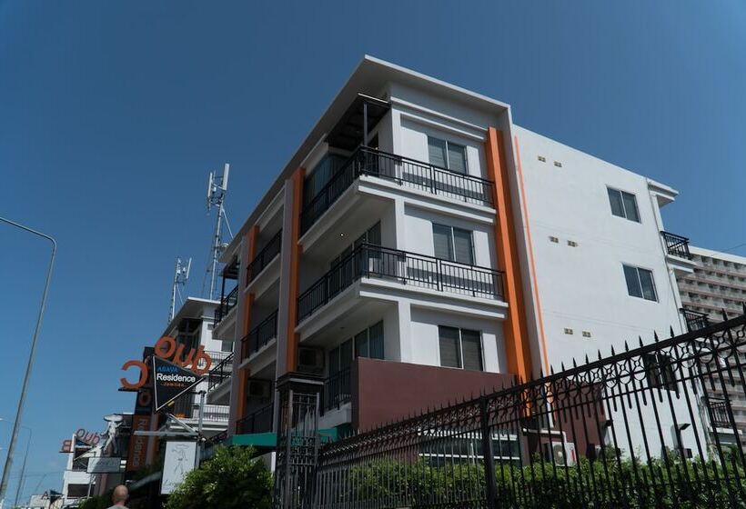 استودیوی لوکس, Villa Navin