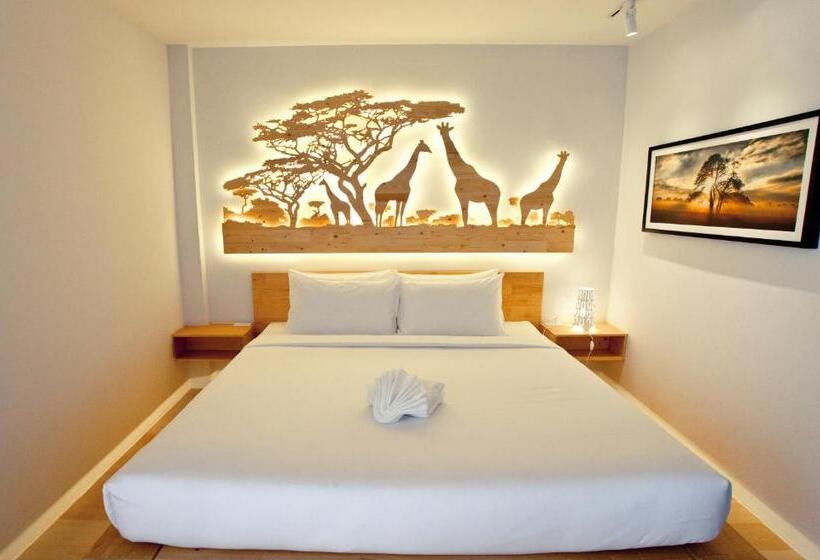 اتاق لوکس با تخت بزرگ, My Room By Sermsub