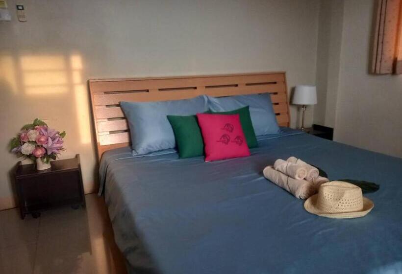 Standard room with outdoor bath, Santipran Place