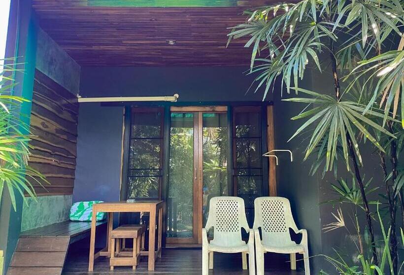 ویلای 1 خوابه, Villa Varich