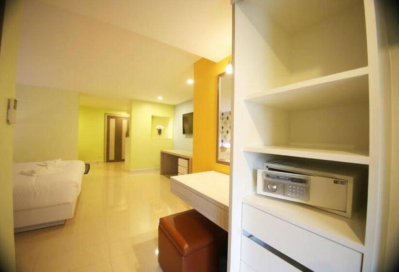 Suíte Deluxe Cama King, Trebel Pattaya