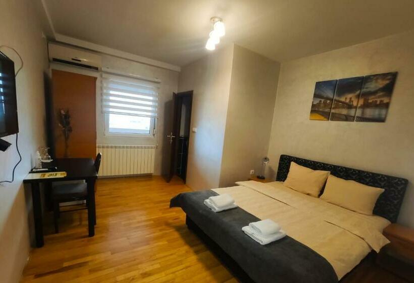 Quarto Estandar, Kengur Resort