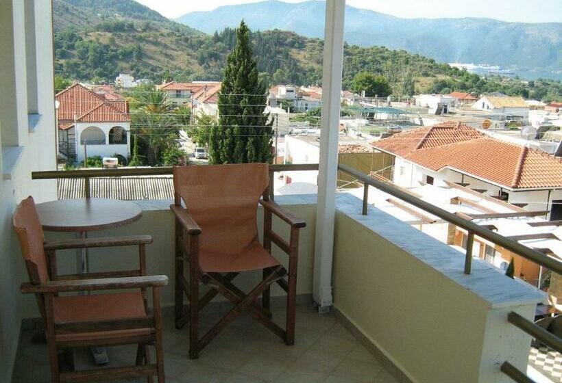 Номер Стандарт Трехместный, Selefkos Palace
