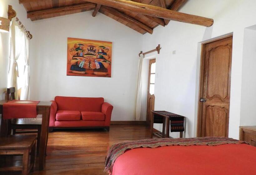 سوئیت با چشم‌انداز, Picaflor Tambo Guest House
